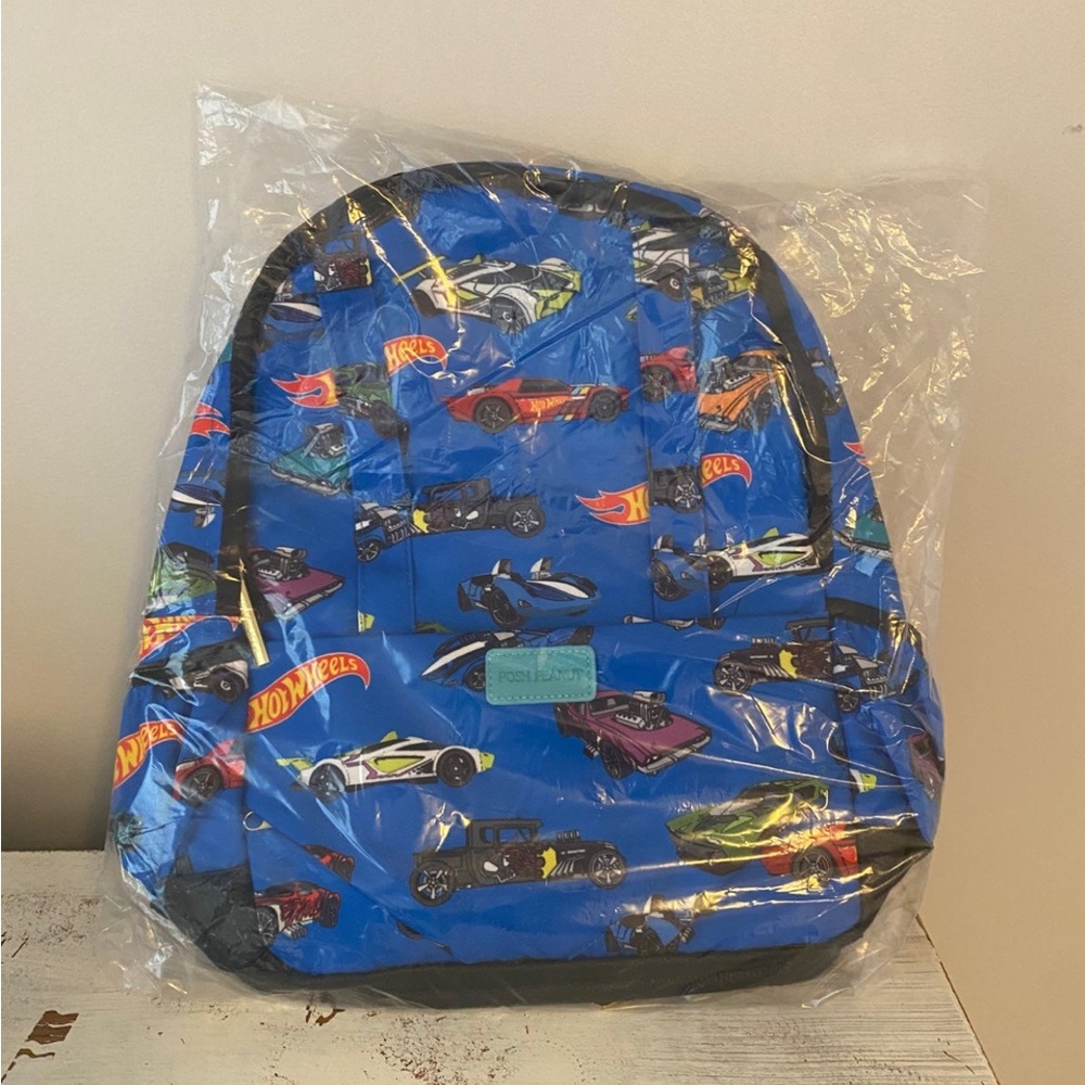 Posh Peanut x Hotwheels back pack
